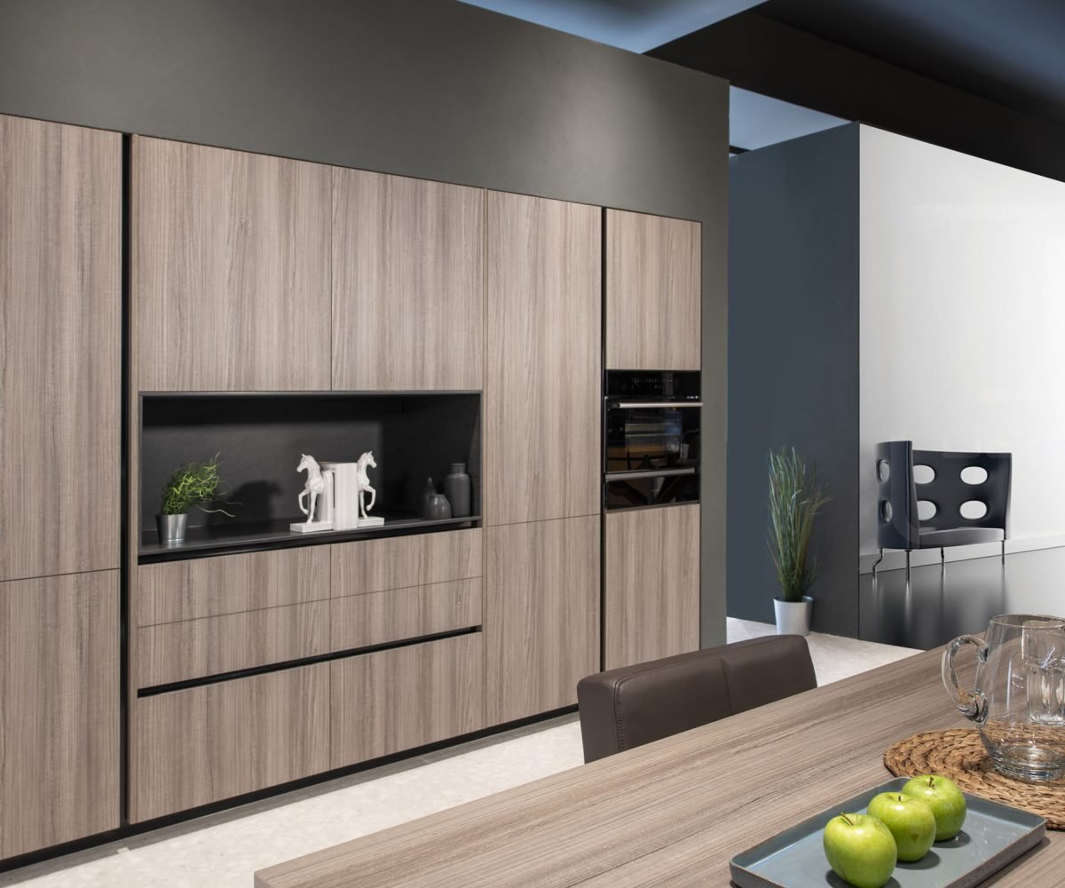 فني مطابخ ألمنيوم حي مدينة السلطان جدة 0562386640